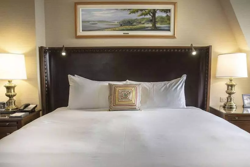 ダブルベッドスタンダードルーム, Fairmont Le Manoir Richelieu
