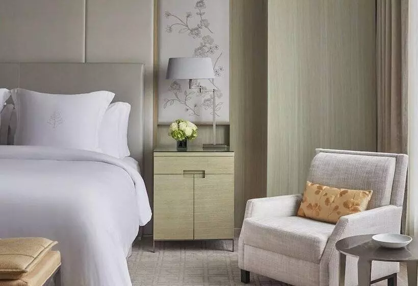 اتاق لوکس, Four Seasons Hotel Toronto