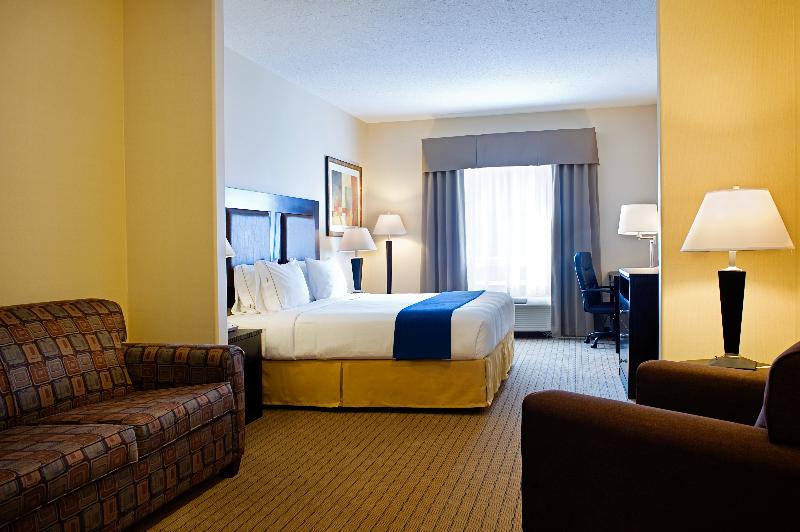 סוויטה אקזקיוטיב, Holiday Inn Express & Suites Regina South, An Ihg
