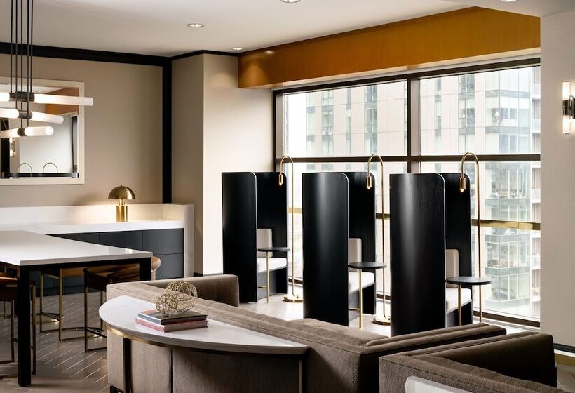 Номер Клуб, Le Centre Sheraton Montreal