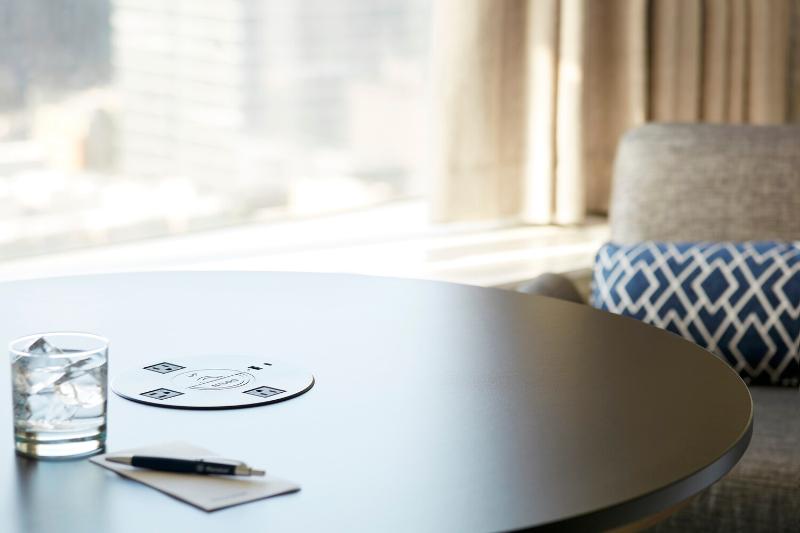 Номер Клуб, Le Centre Sheraton Montreal