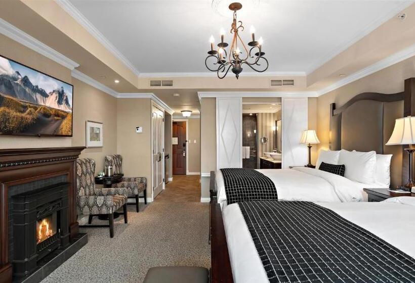 侧面带海景及夫妻床的标准公寓, Oak Bay Beach