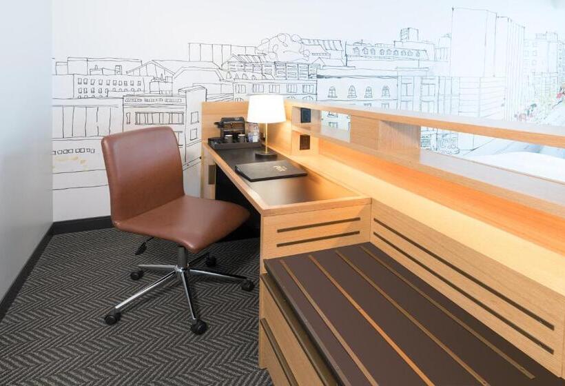 带2个双人床的标准工作室, Pur, Quebec, A Tribute Portfolio