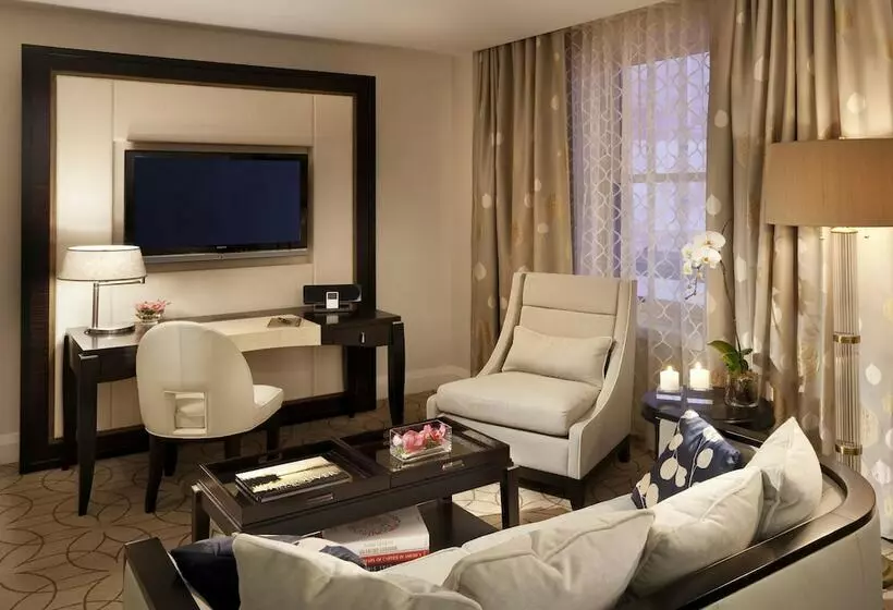 デラックスルーム, Rosewood Hotel Georgia