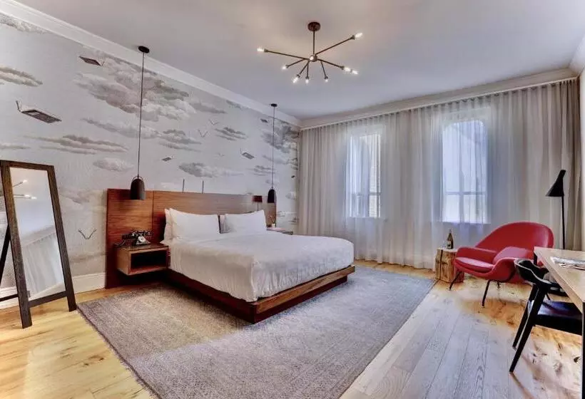 اتاق استاندارد با تخت بزرگ, The Walper Hotel, Part Of Jdv By Hyatt
