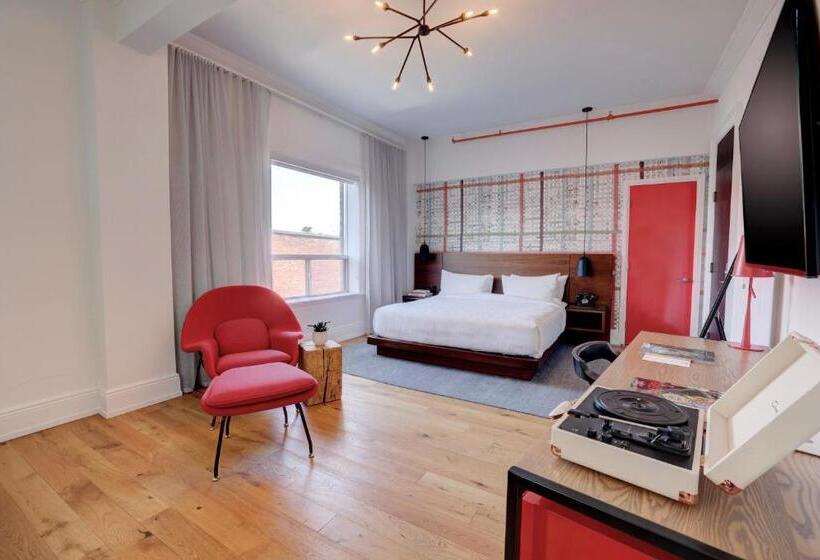 Номер Deluxe Кровать Кинг, The Walper Hotel, Part Of Jdv By Hyatt