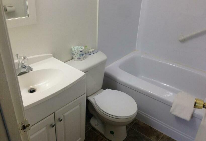 סוויטה, Travelodge By Wyndham Moose Jaw