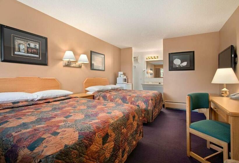 חדר סטנדרט, Travelodge By Wyndham Moose Jaw