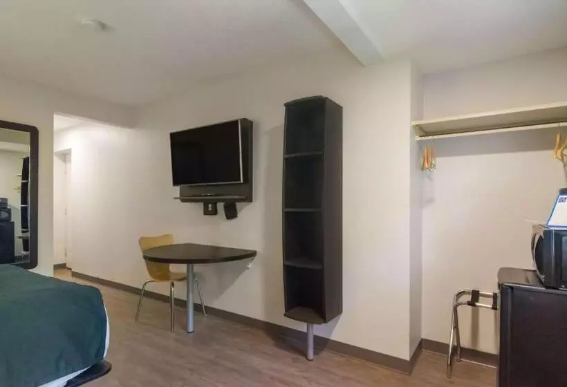 Standard-huone King-vuode, Motel 6saanichton, Bc Victoria Airport