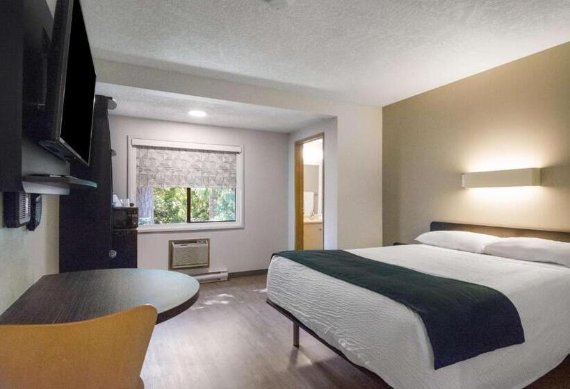חדר סטנדרט עם מיטת קינג, Motel 6saanichton, Bc  Victoria Airport