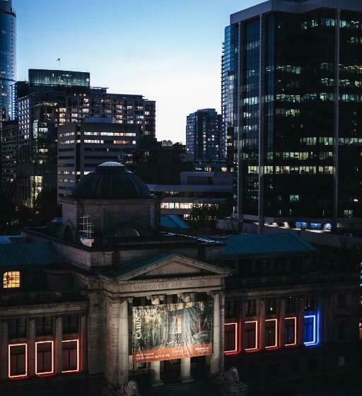 带大床的行政房间, Rosewood Hotel Georgia