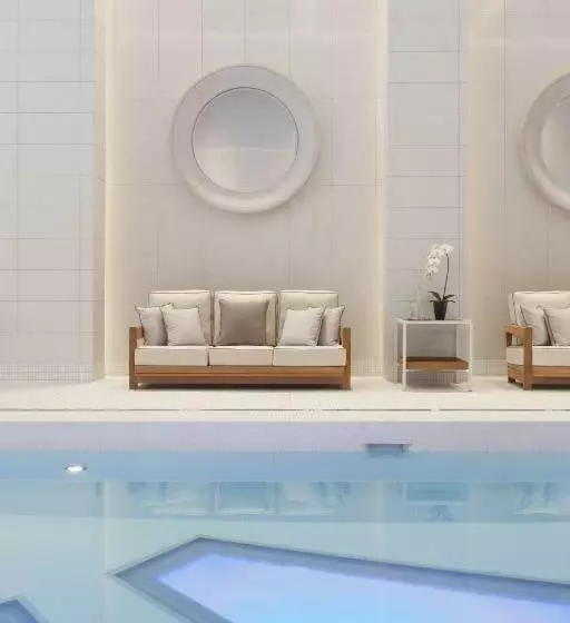 身障者適用キングサイズベッドルーム, Rosewood Hotel Georgia
