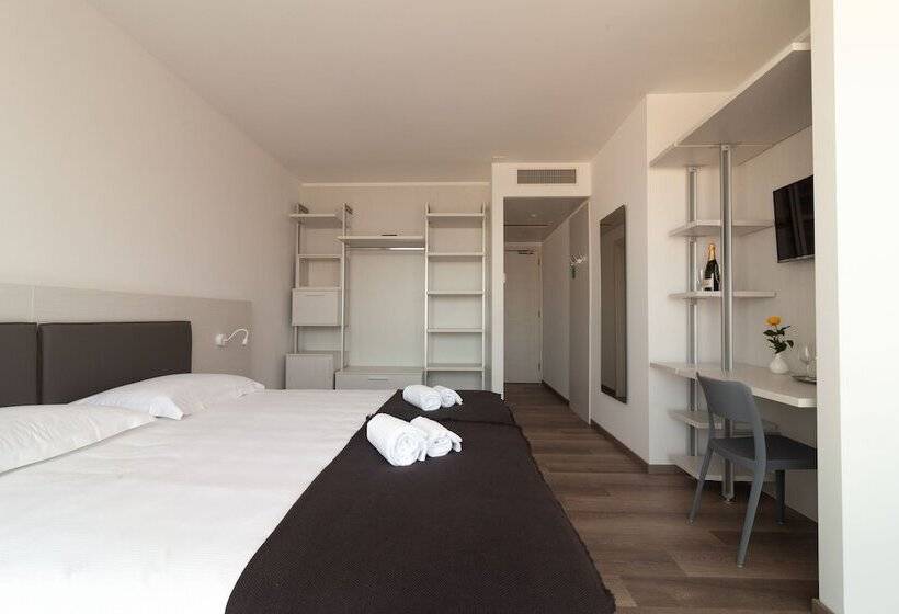 חדר אקזקיוטיב, Albergo Milano