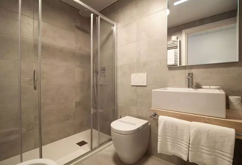 スーペリアールーム, Albergo Milano