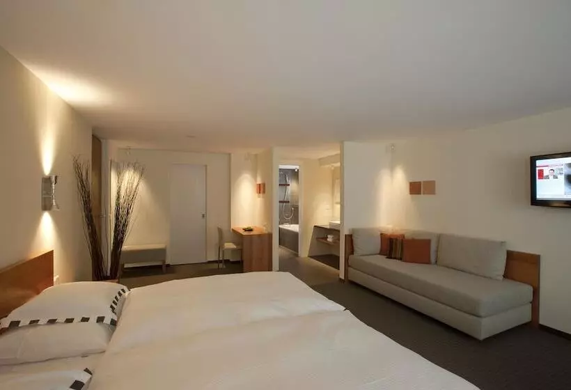 Quarto Triplo Superior, Allalin Saas Fee