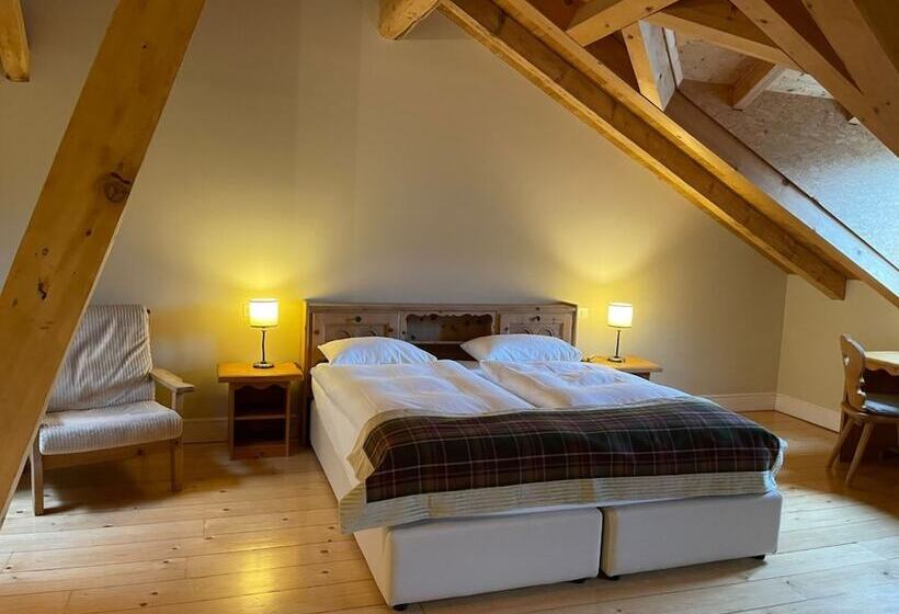 شقة غرفتين, Bernina 1865 By Kleos Group Collection