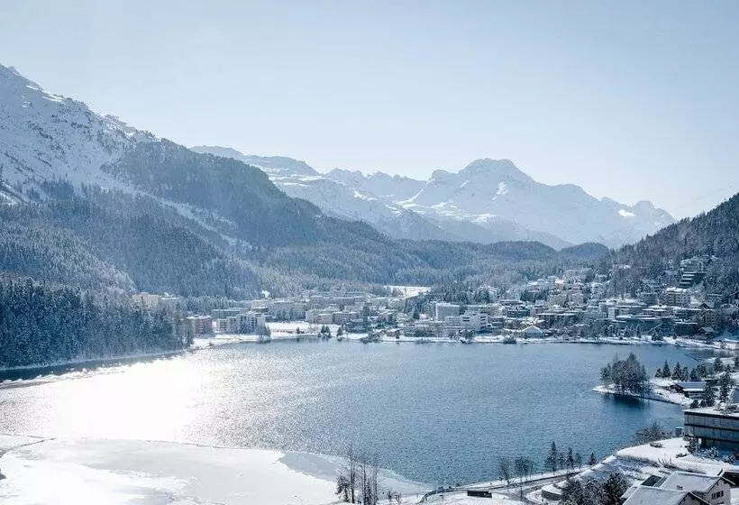 سوییت جونیور با چشم‌انداز دریاچه, Carlton Hotel St Moritz   The Leading Hotels Of The World