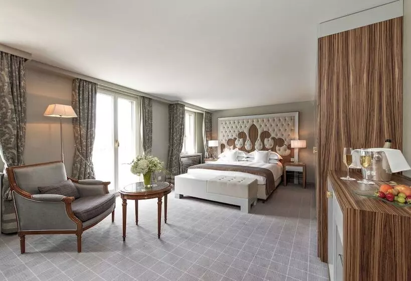 سوییت خانوادگی, Carlton Hotel St Moritz   The Leading Hotels Of The World