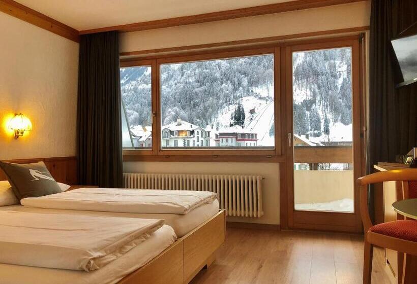 Номер Стандарт с Балконом, Crystal