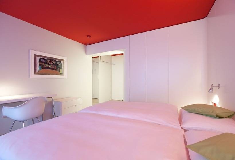 スタンダードルーム, Dom