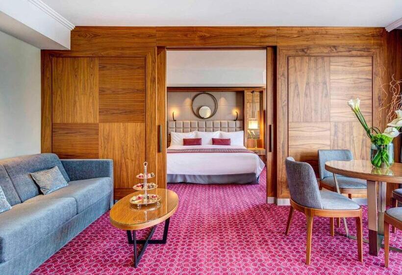 سوییت اجرایی, Fairmont Grand Hotel Geneva