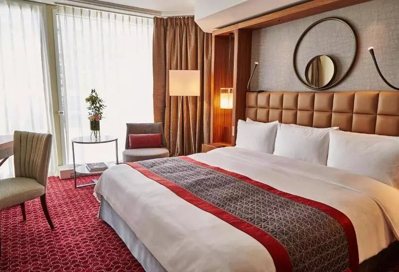 Standard-huone Kaupunkinäkymä, Fairmont Grand Hotel Geneva