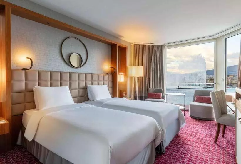 Standard-huone Järvinäkymä, Fairmont Grand Hotel Geneva