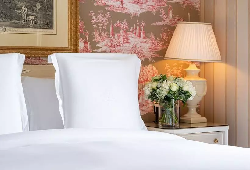 سوییت, Four Seasons Hotel Des Bergues Geneva