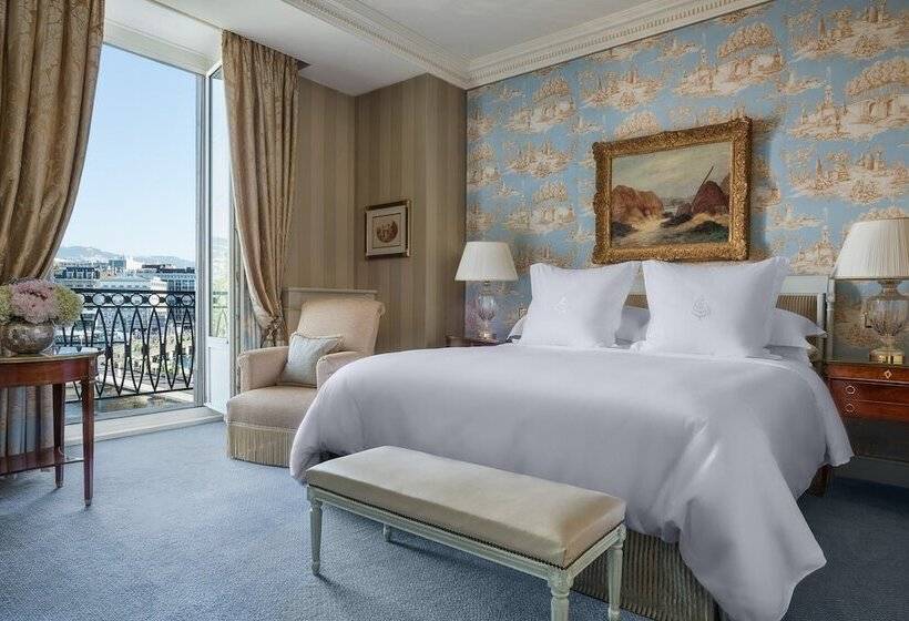 سوییت, Four Seasons Hotel Des Bergues Geneva