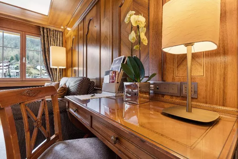 اتاق لوکس, Grand Hotel Zermatterhof