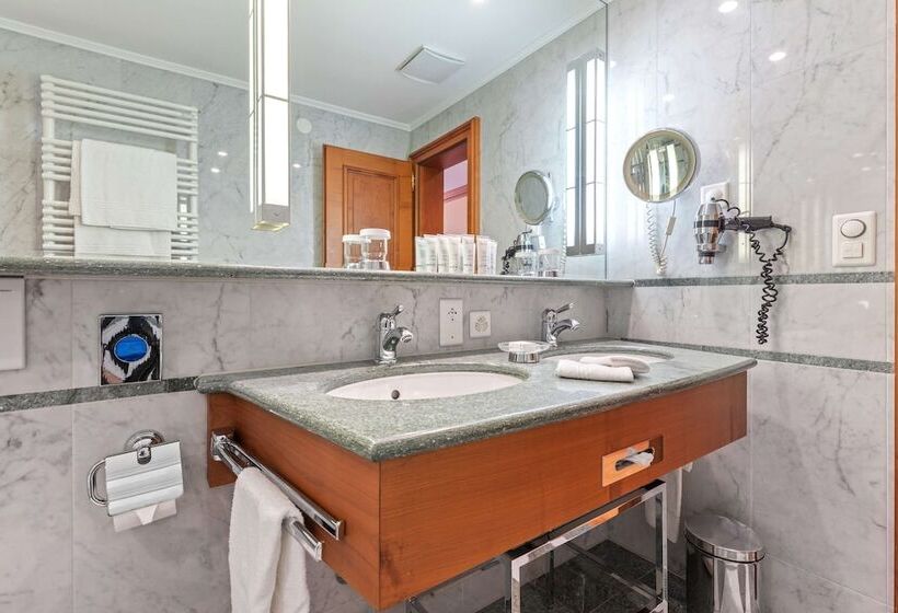 Классический Номер, Grand Hotel Zermatterhof