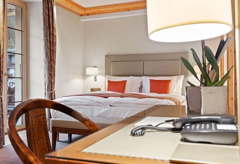 디럭스 전망 룸, Grand Hotel Zermatterhof