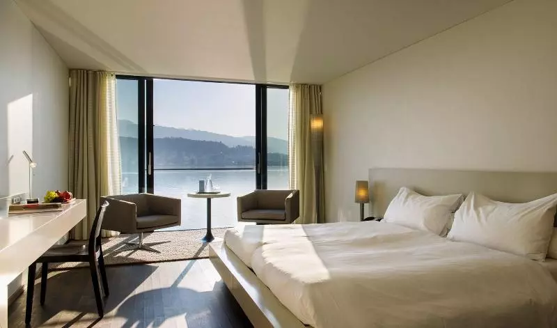اتاق استاندارد با چشم‌انداز دریاچه, Hermitage Lake Lucerne   Beach Club & Lifestyle