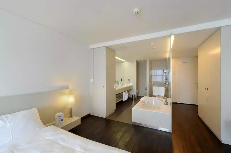 اتاق استاندارد با چشم‌انداز دریاچه, Hermitage Lake Lucerne   Beach Club & Lifestyle
