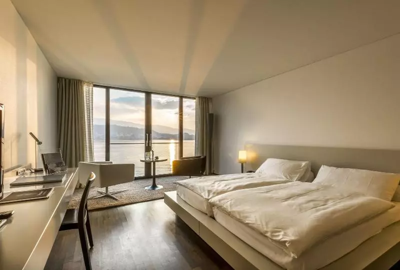 اتاق استاندارد با چشم‌انداز دریاچه, Hermitage Lake Lucerne   Beach Club & Lifestyle