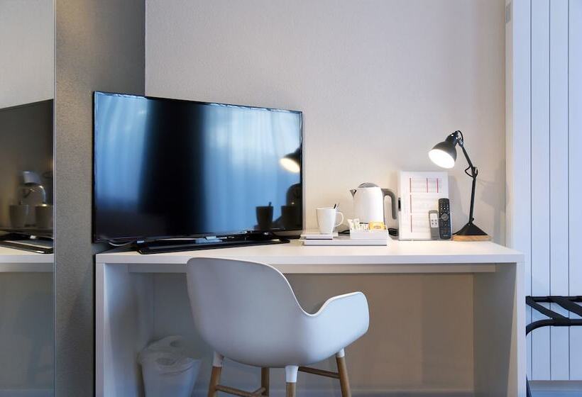 اتاق سوپریور, Home Swiss