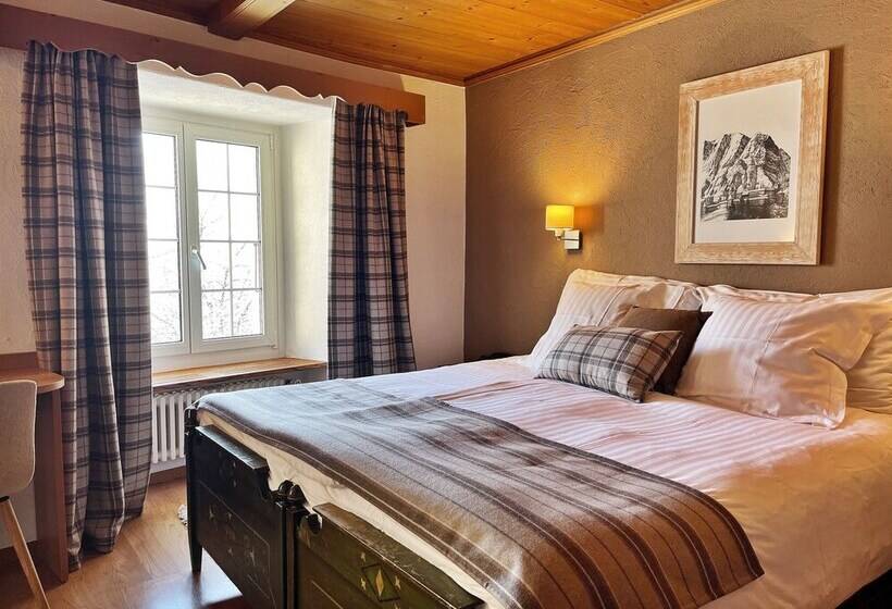 غرفة قياسية, Le Saint Georges