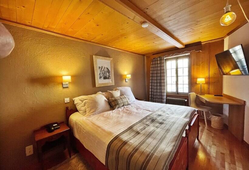 스탠다드 룸, Le Saint Georges