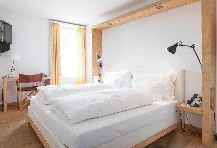 اتاق عادی, Muller Mountain Lodge