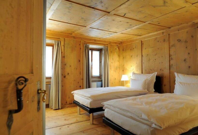 سوییت خانوادگی, Muller Mountain Lodge