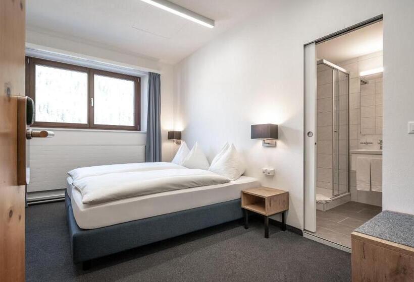 Номер Стандарт, Ochsen By Mountain Hotels