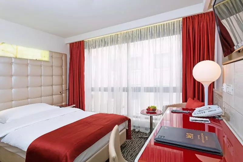 Habitación Estàndard Individual, St. Gotthard