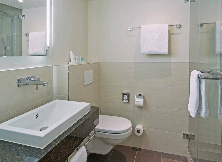 اتاق استاندارد, St. Gotthard