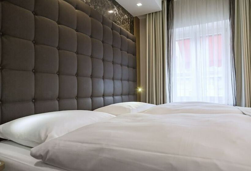 سوئیت سینیور, St. Gotthard