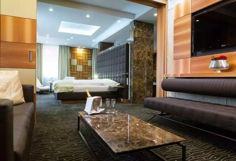 Suite Presidencial, St. Gotthard