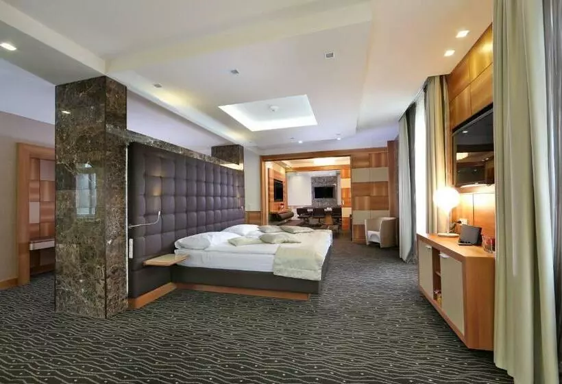 Suite Presidencial, St. Gotthard