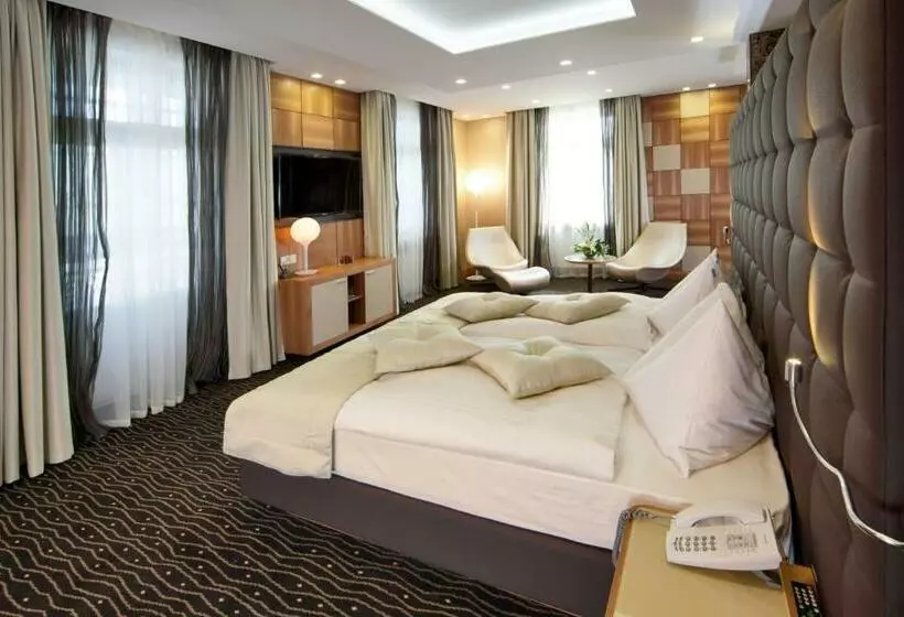 Suite Presidencial, St. Gotthard