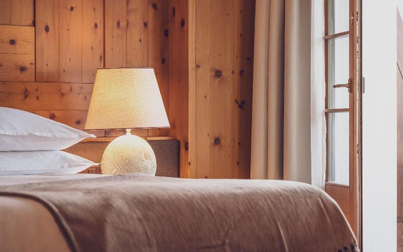 غرفة تنفيذية, Waldhuus