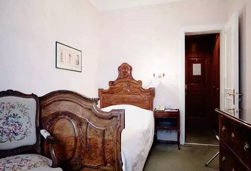 スーペリアシングルルーム, Romantik Hotel Wilden Mann Luzern