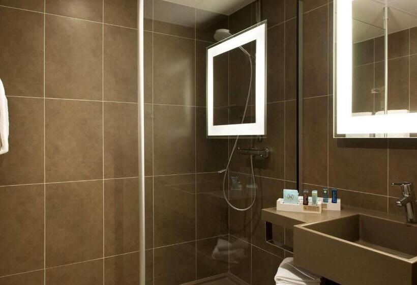 سوییت جونیور, Novotel Abidjan Plateau